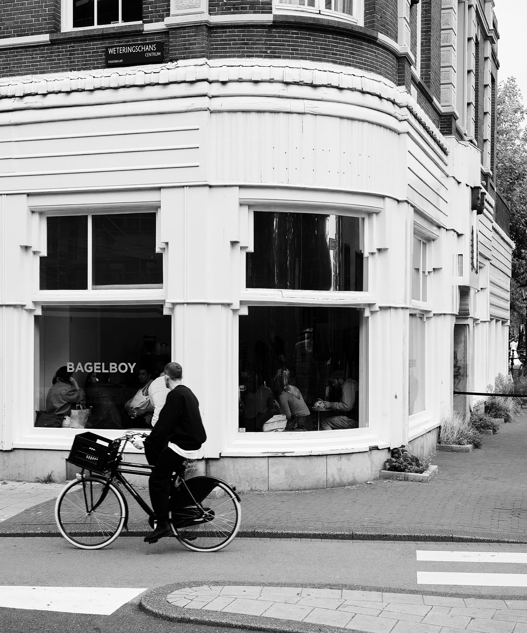 Pick whatever you like at BagelBoy — New York bagel culture gets an Amsterdam accent at four family-run bagel shops